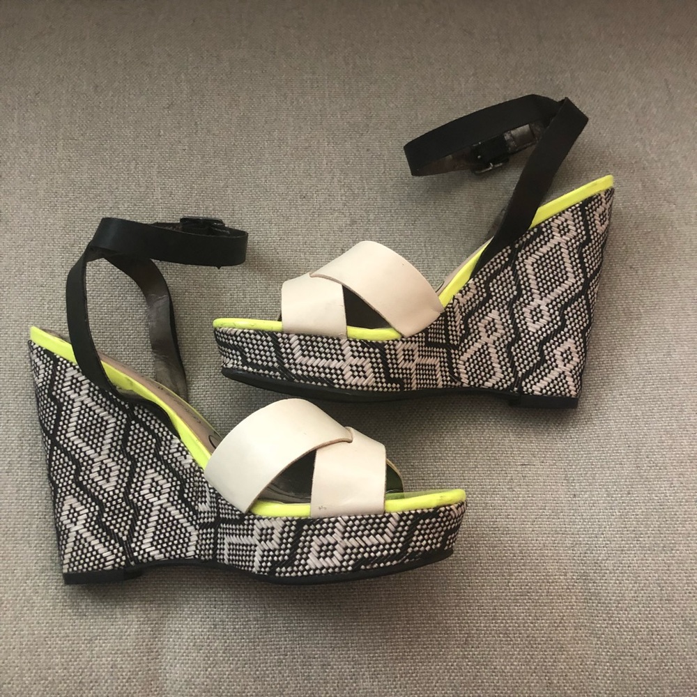 Sam & Libby wedges